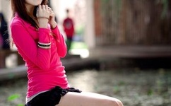 小娇乳H边走边欢1V1爱豆传媒